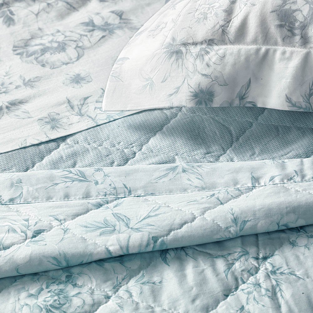 jul24 karsten cama betina detalhe