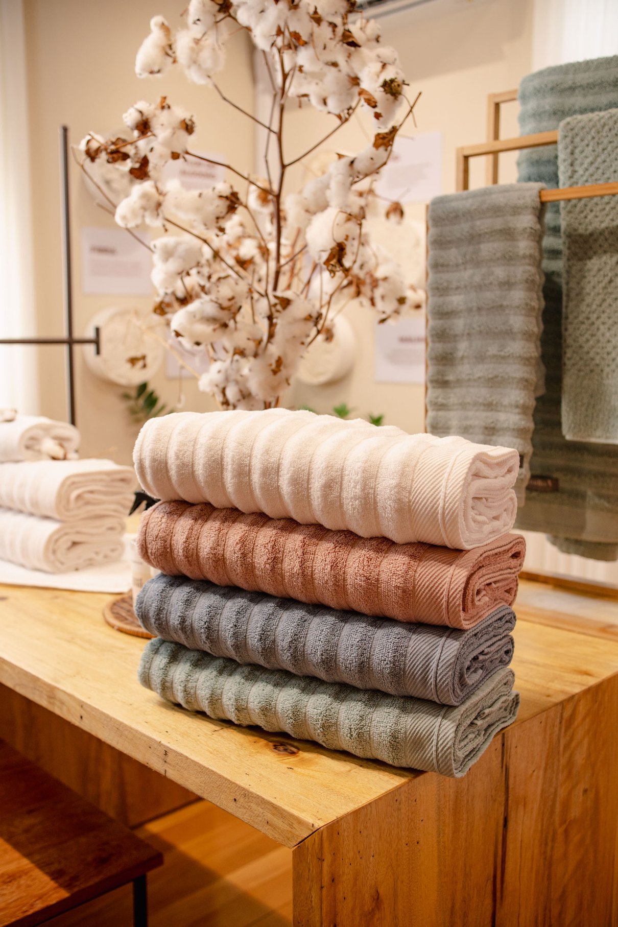 03 toalha banhao fio penteado 100 algodao 520g m aura atlantica